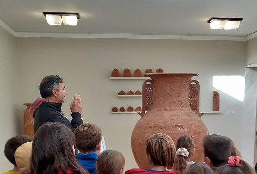 Επίσκεψη στο αρχαιολογικό μουσείο Τήνου